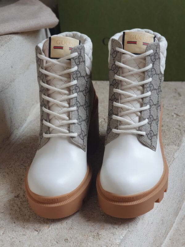 Bottines Gucci Apollo GG Supreme Boots avant